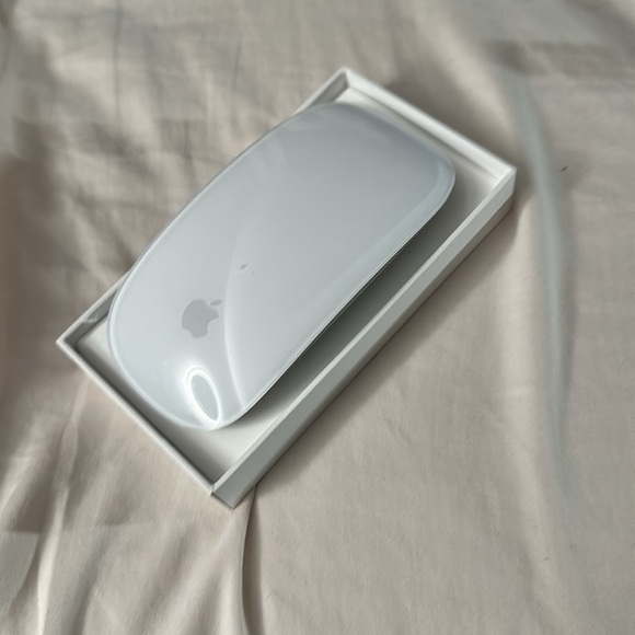 Apple Magic Mouse White - Picture 5 of 10